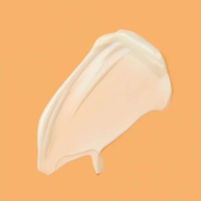 Revitalizando la niacinamida y el retinol bajo crema para ojos para efectos antienvejecimiento 1